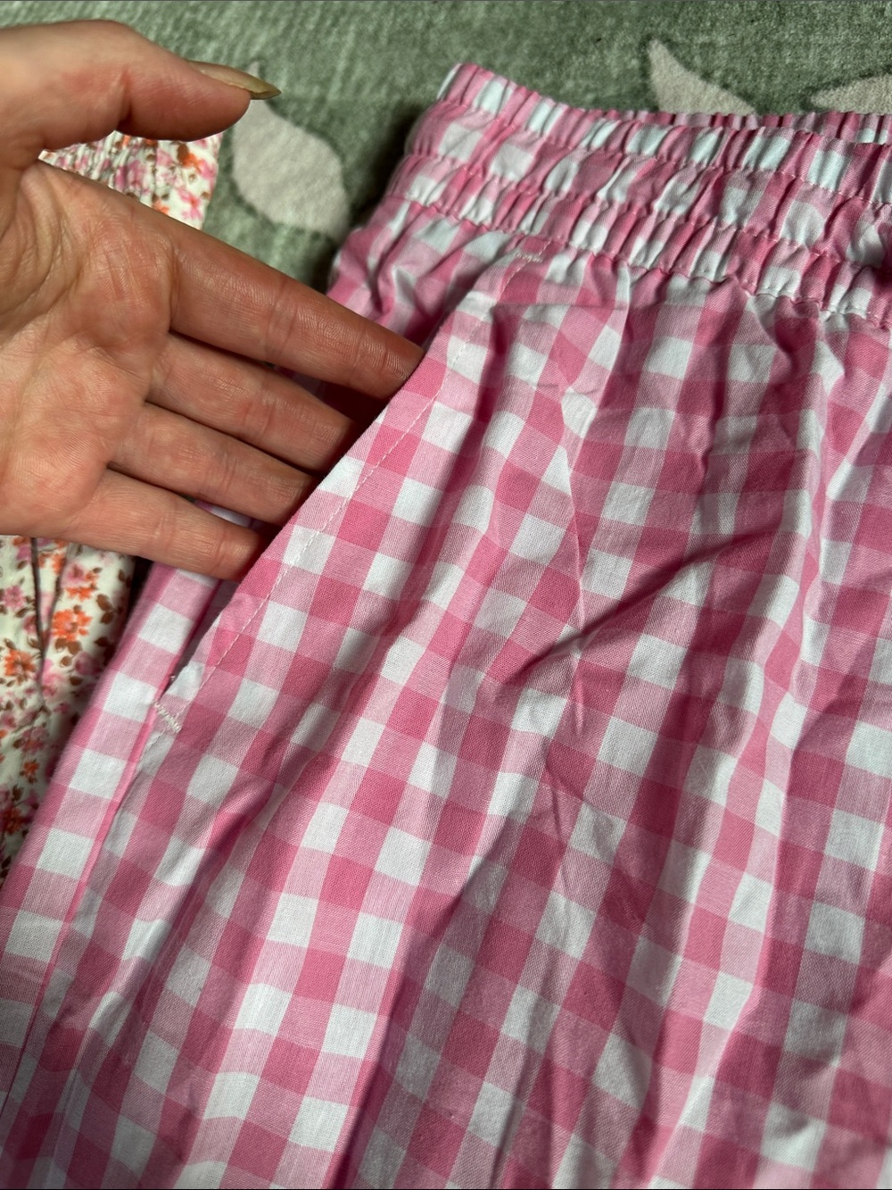 Pink Floral and Pink Gingham Pajama Pants Set Sz M - Picture 9 of 10